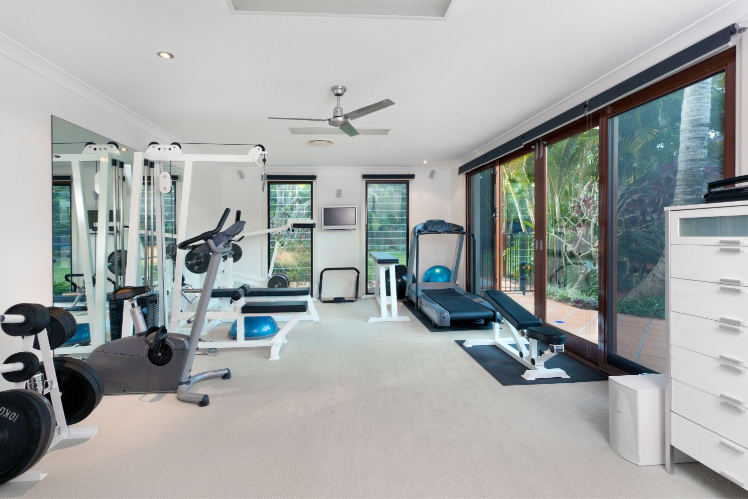 The benefits of having a home gym